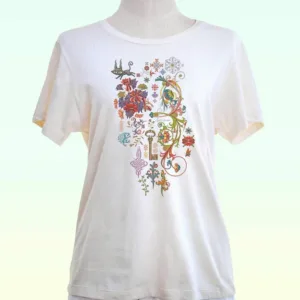 เสื้อยืดสีครีม ลาย Mysticgarden